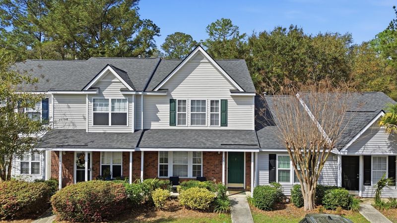 1103 Elm Hall Cir, Summerville, SC 29483