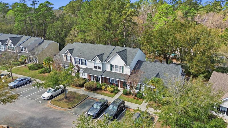 1103 Elm Hall Cir, Summerville, SC 29483