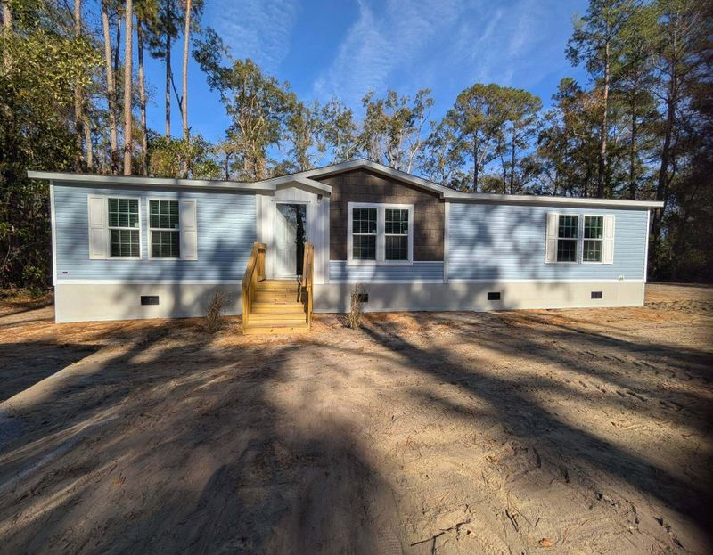 208 Shannon Rd, Walterboro, SC 29488