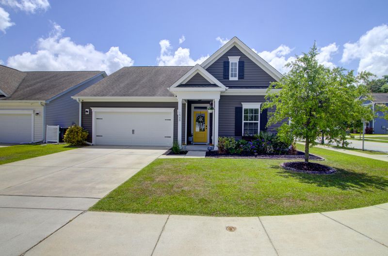 1548 Dawn Mist Way, Charleston, SC 29414
