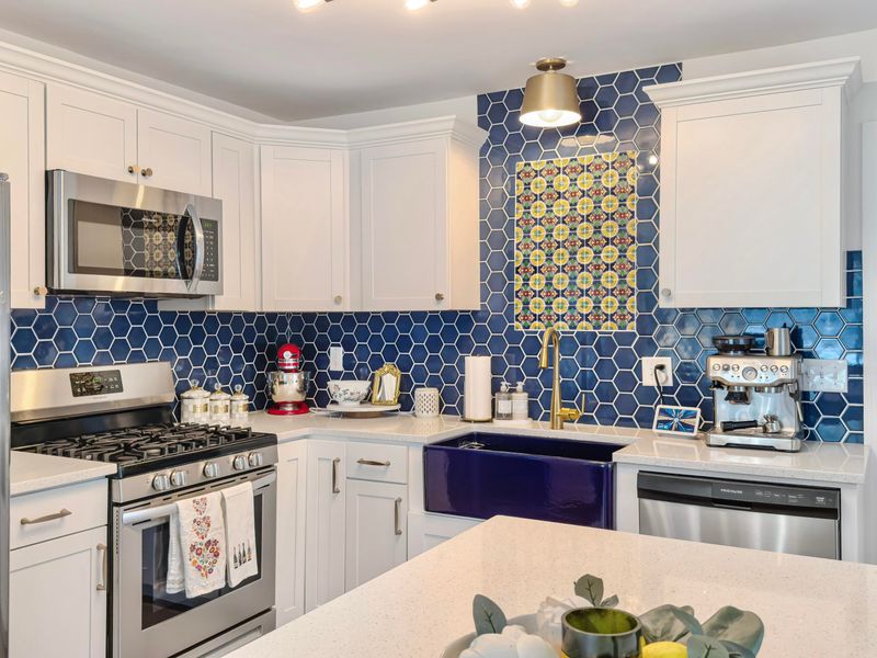 1524 Shandon St, Charleston, SC 29412