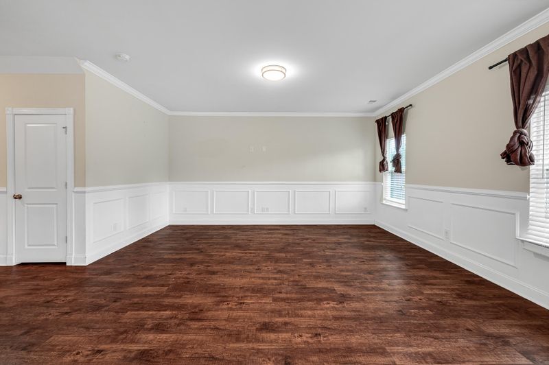 664 Redbud Ln, Summerville, SC 29483