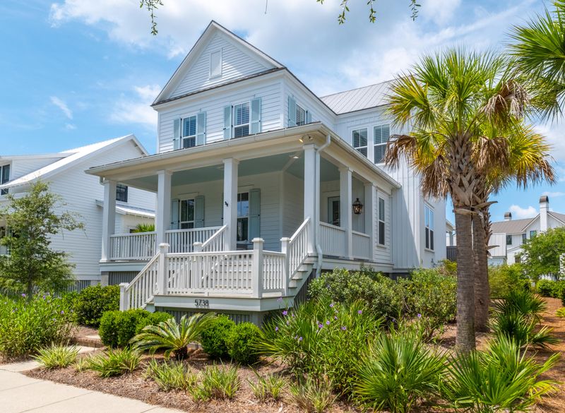 5738 Kiawah River Dr, Johns Island, SC 29455