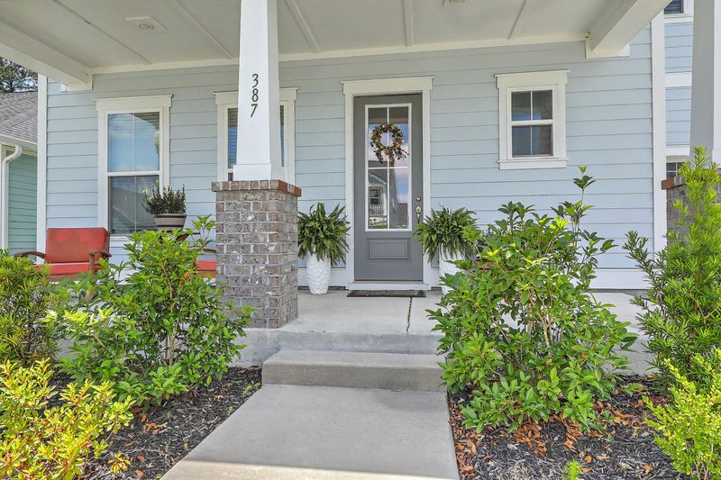 387 Parish Farms Dr, Summerville, SC 29486