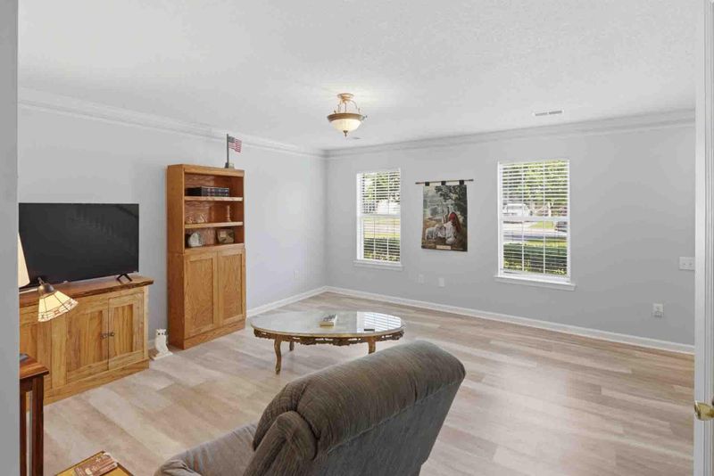 4897 Habersham Ln, Summerville, SC 29485