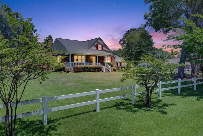 1335 Dennis Blvd, Moncks Corner, SC 29461