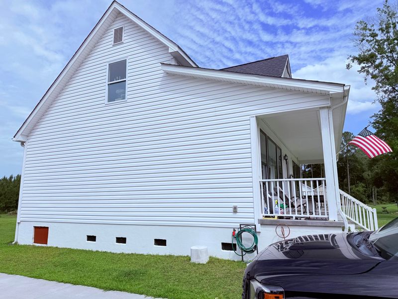 109 Dotson St, Harleyville, SC 29448
