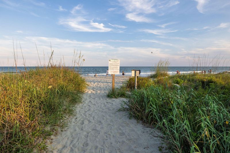 19 Grand Pavilion Blvd, Isle Of Palms, SC 29451