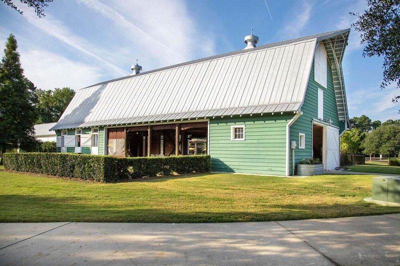 301 Denham St, Summerville, SC 29486