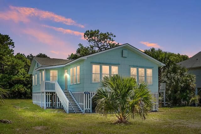 3105 Palmetto Blvd, Edisto Island, SC 29438