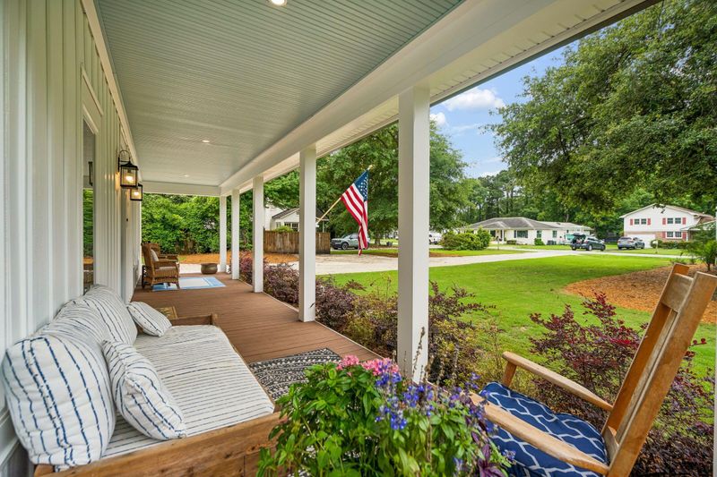 1144 Pleasant Pines Rd, Mount Pleasant, SC 29464