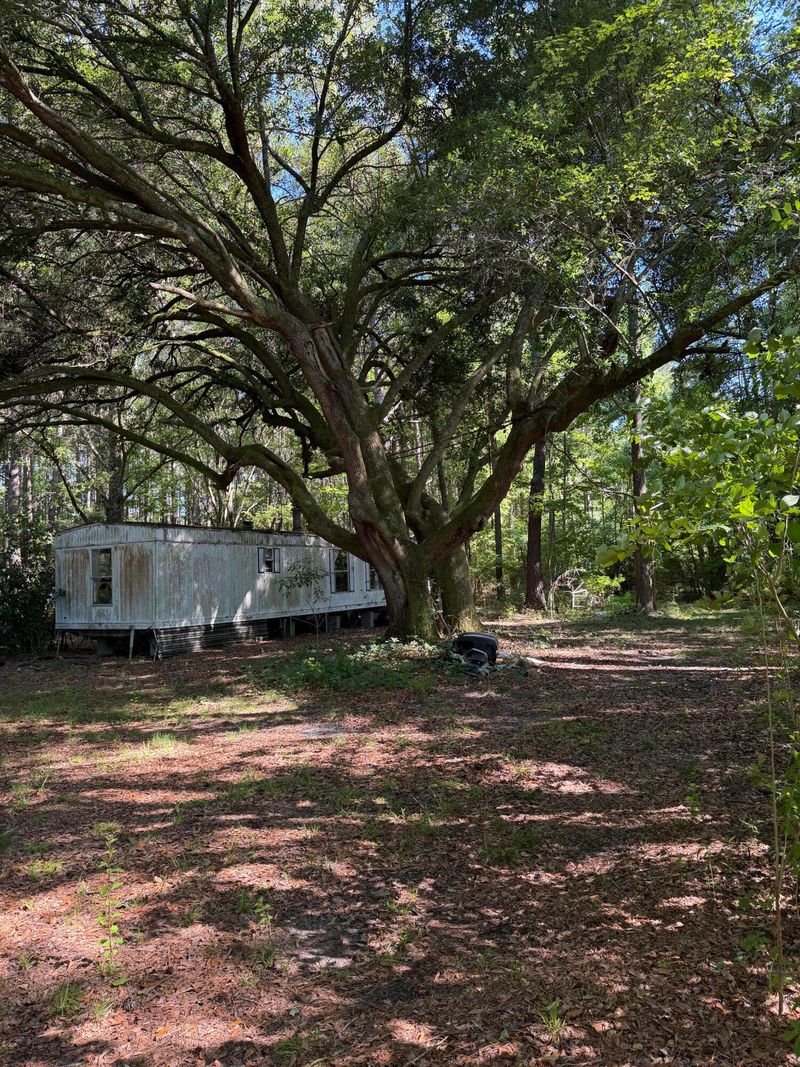 3125 State Rd, Summerville, SC 29483