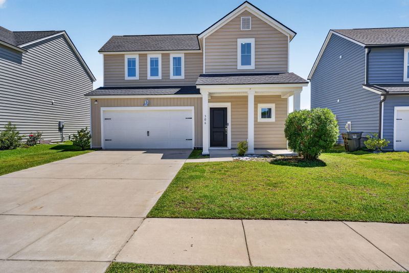306 Blue Mountain Dr, Moncks Corner, SC 29461