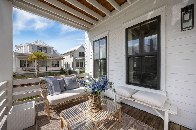 2551 Helmsman Rd, Johns Island, SC 29455