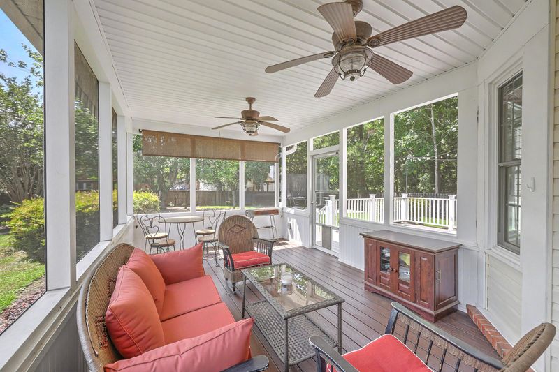 5492 Altamaha Dr, North Charleston, SC 29420