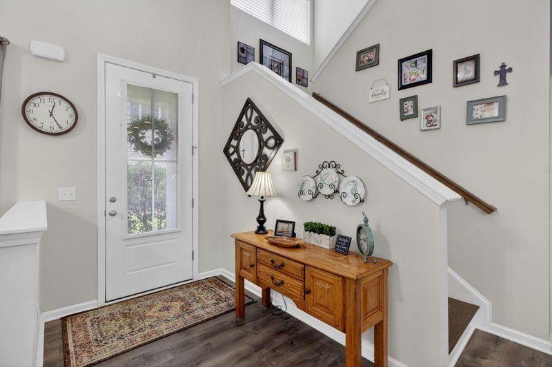 2572 Kingsfield St, Mount Pleasant, SC 29466