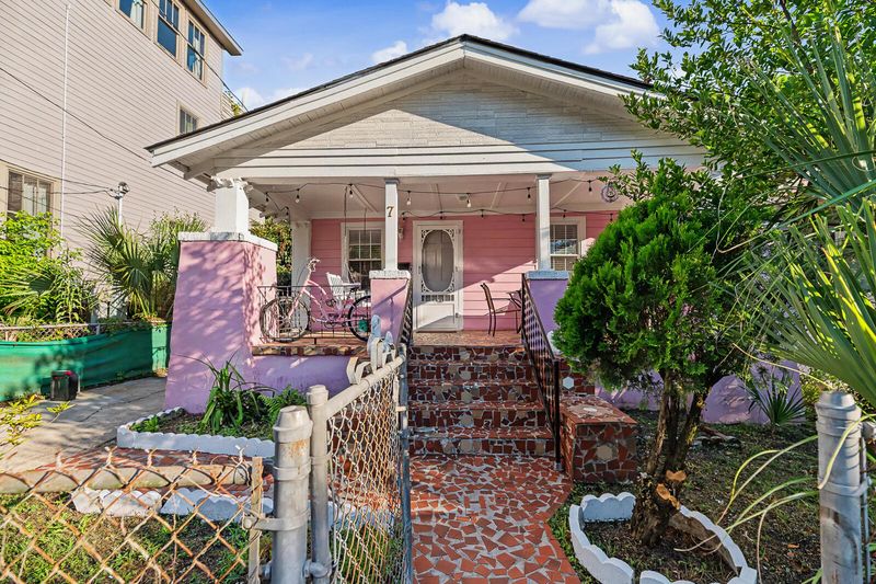 7 Poplar St, Charleston, SC 29403