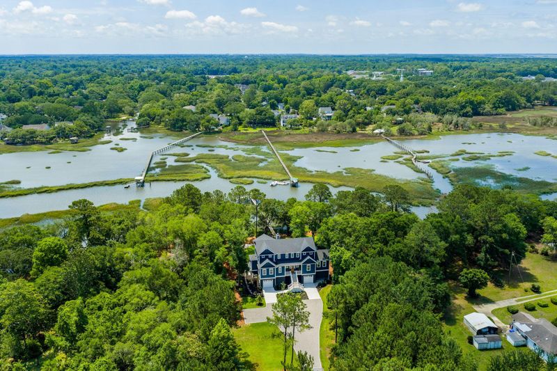 722 Riley Rd, Charleston, SC 29412