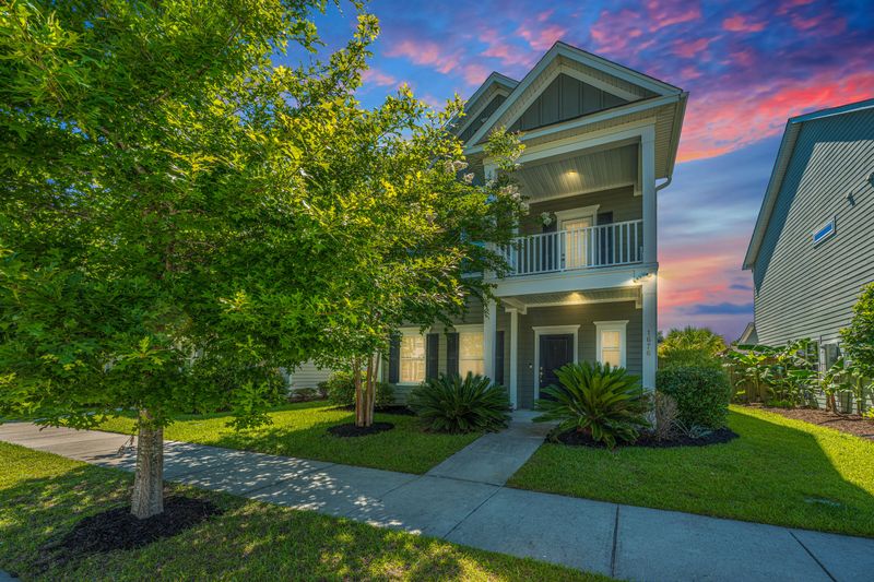 1676 Emmets Rd, Johns Island, SC 29455