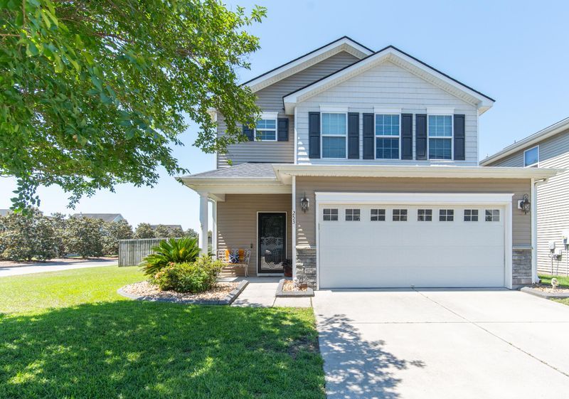 253 Cameron St, Summerville, SC 29486