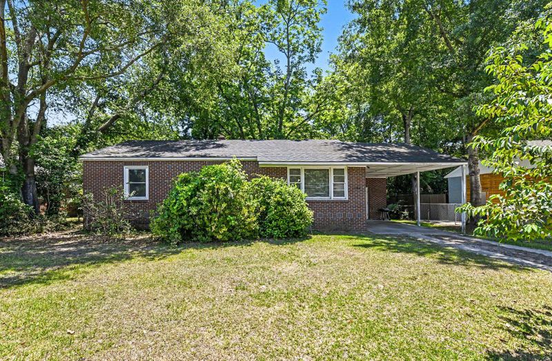 2755 Louise Dr, North Charleston, SC 29405
