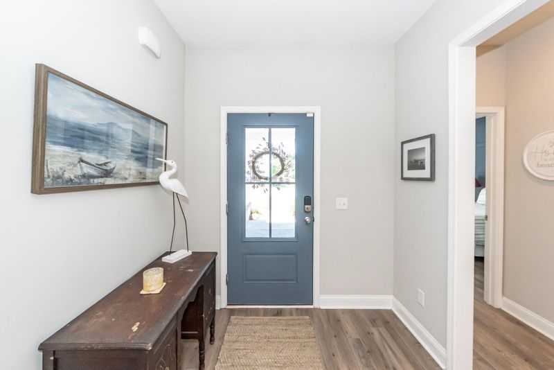6058 Wilkes Pond Dr, Hollywood, SC 29449