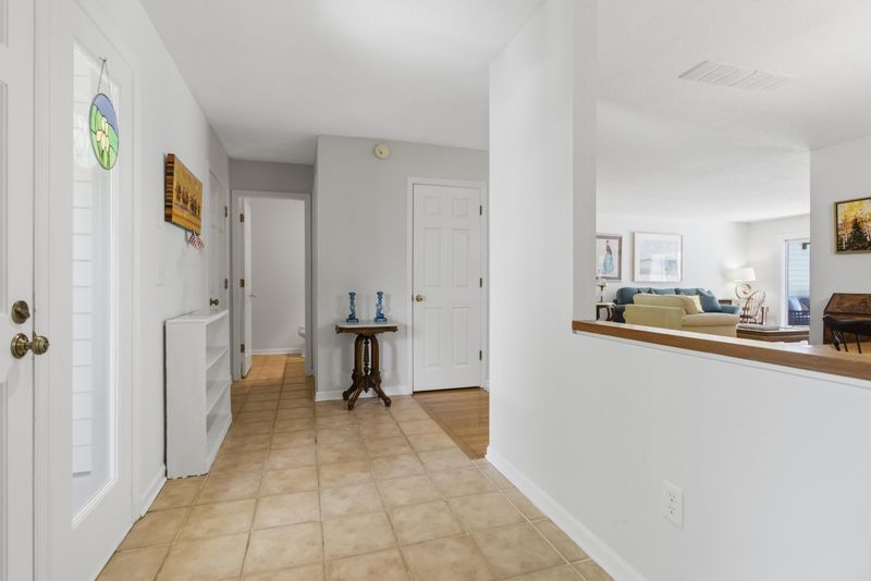 11 Wappoo Creek Pl, Charleston, SC 29412