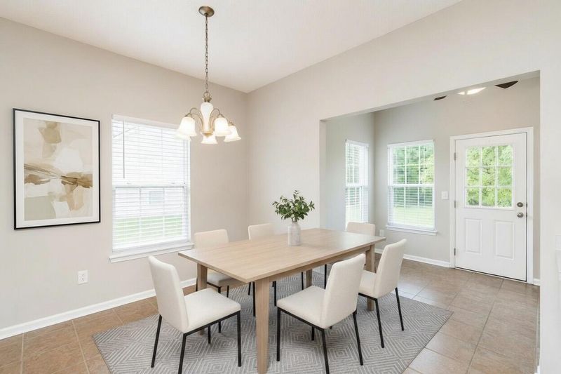 142 Black River Dr, Summerville, SC 29485