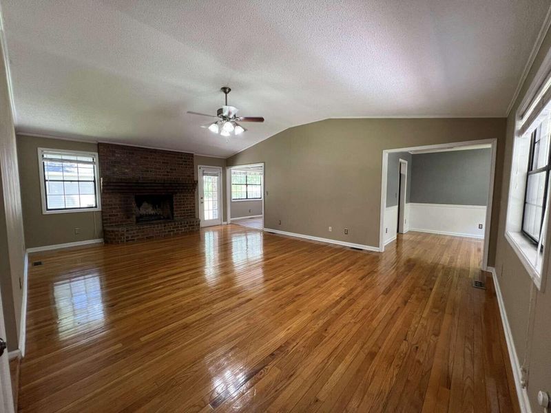 4764 Holbird St, North Charleston, SC 29405