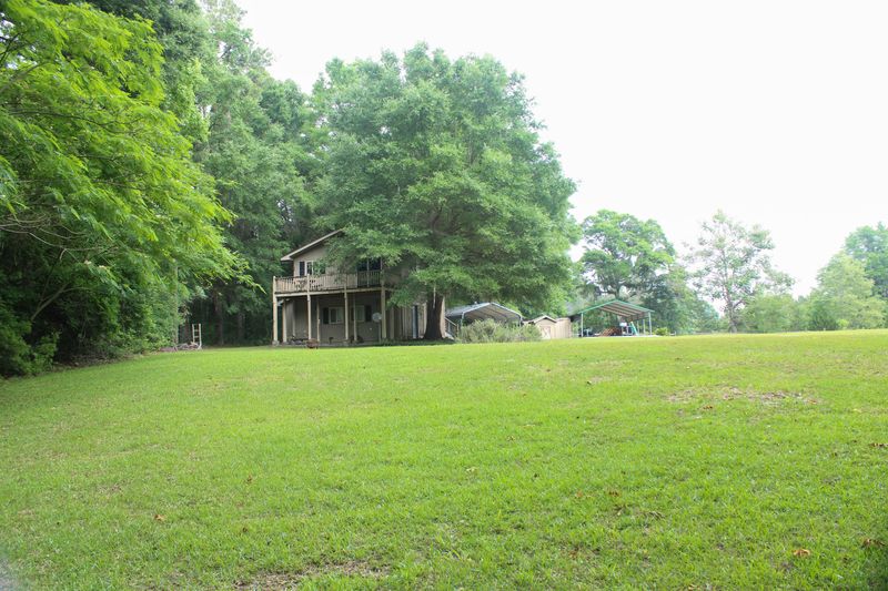5451 Wire Rd, Branchville, SC 29432