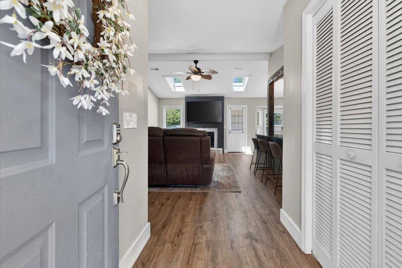 324 Houston Dr, Ladson, SC 29456