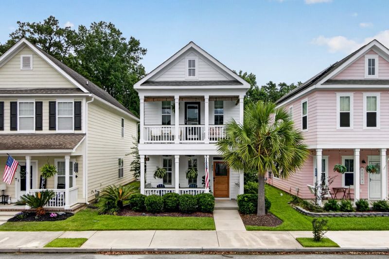 404 Forsythia Ave, Summerville, SC 29483