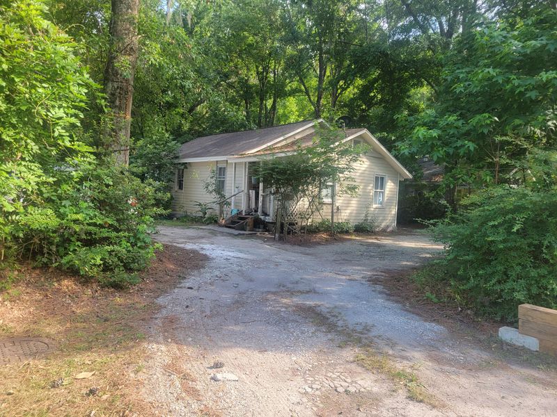 2925 Maybank Hw, Johns Island, SC 29455