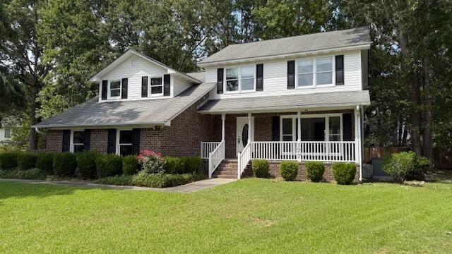 177 Winding Rock Rd, Goose Creek, SC 29445