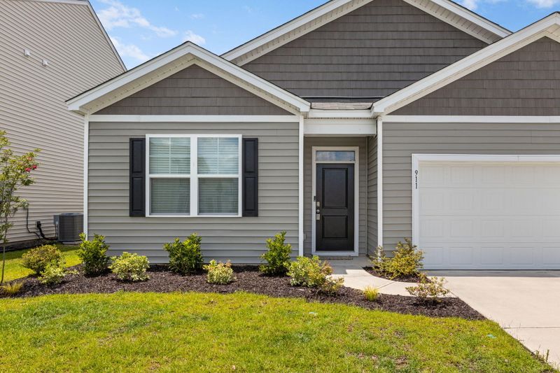 911 Woodside Creek Ln, Summerville, SC 29486
