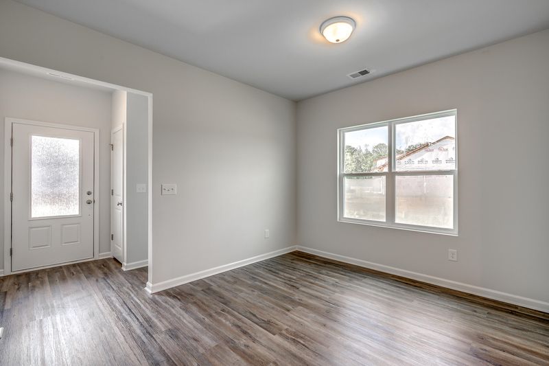 107 Clarabelle Ln, Summerville, SC 29483