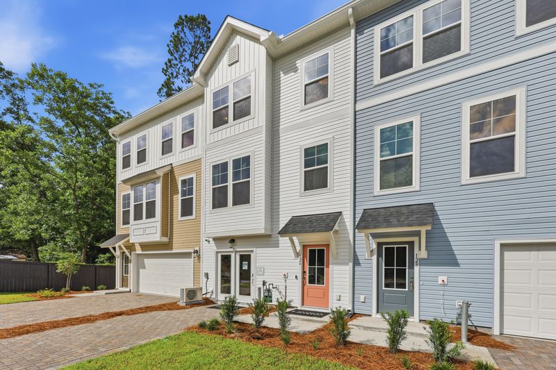 130 Fernbank Road Ct, Johns Island, SC 29455