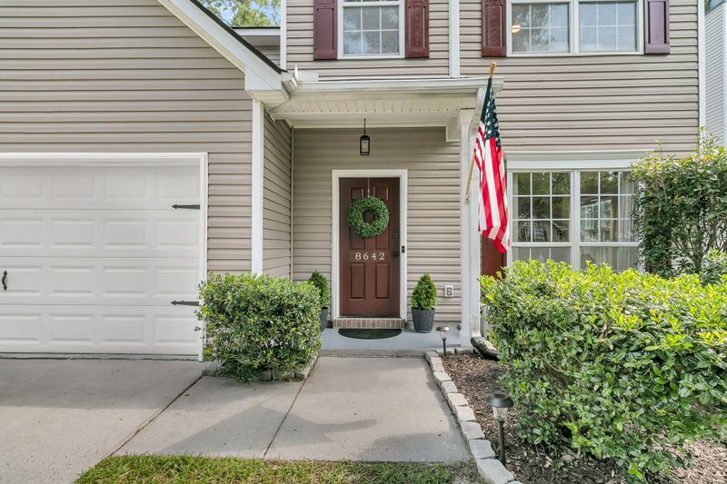 8642 Coppergrove Dr, North Charleston, SC 29420