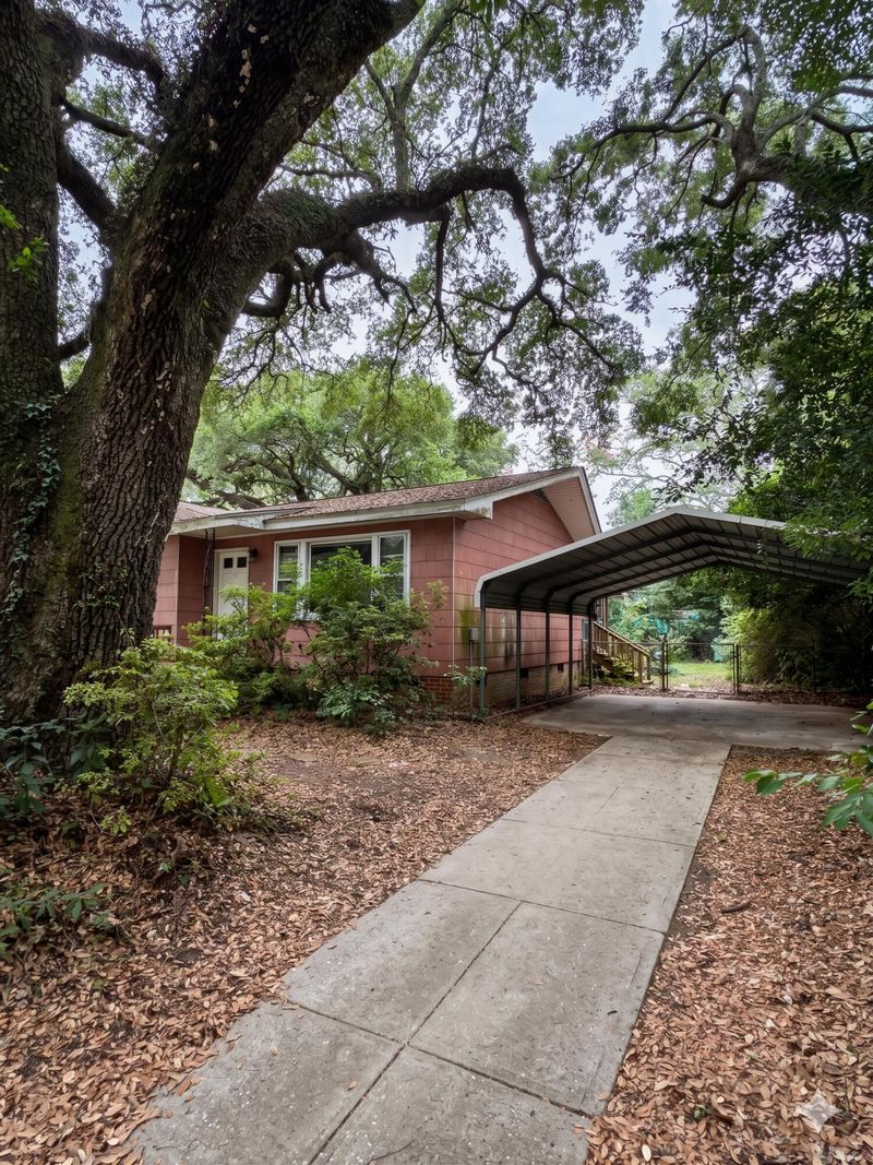 5063 Pittman St, North Charleston, SC 29405