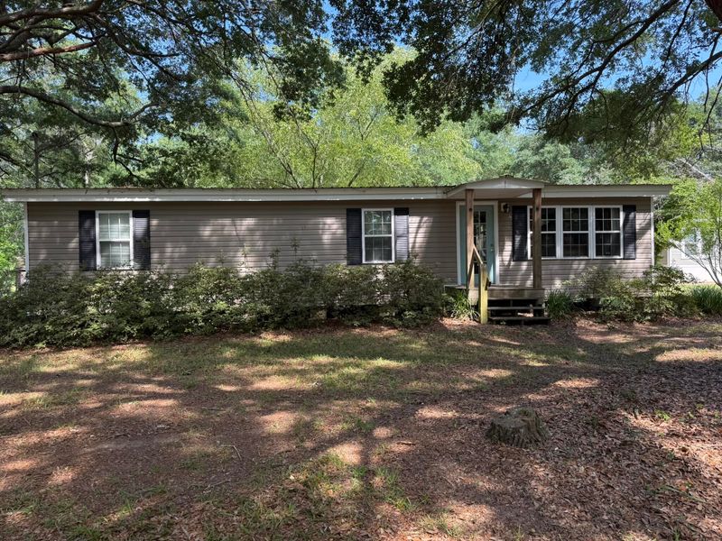 194 Lime Spring Rd, Cross, SC 29436