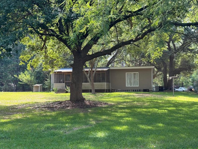 194 Lime Spring Rd, Cross, SC 29436