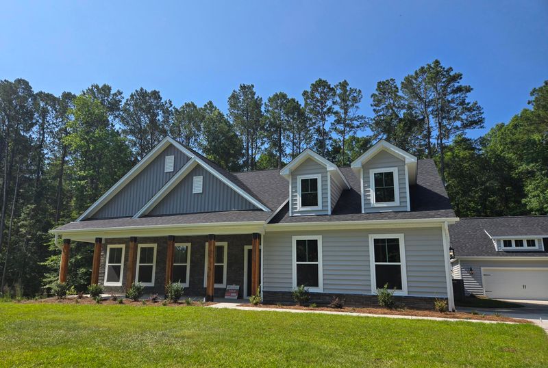 6053 Sourwood Trl, Ridgeville, SC 29472