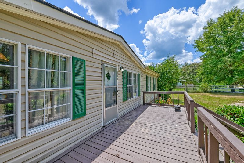 171 Autumn Run Rd, Saint George, SC 29477