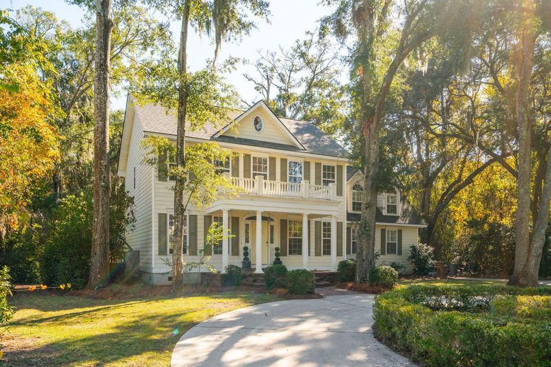 660 Ayers Dr, Charleston, SC 29412