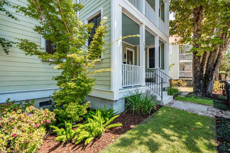 246 Rutledge Ave, Charleston, SC 29403