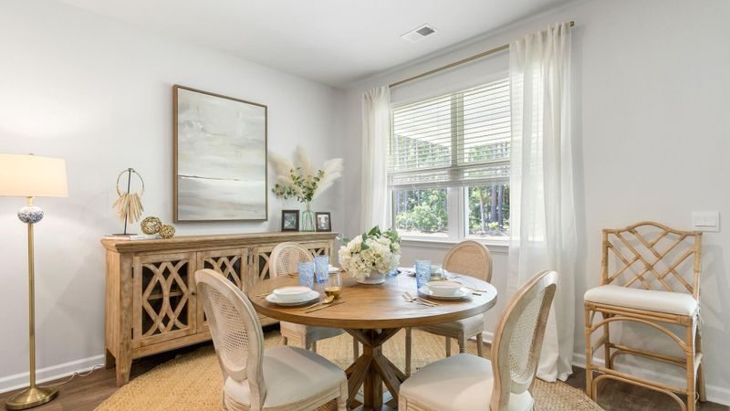 8015 Ardbeg Cv, Ravenel, SC 29470