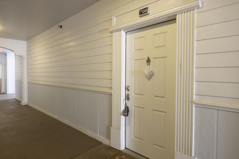 1025 Riverland Woods Pl #Apt 708, Charleston, SC 29412