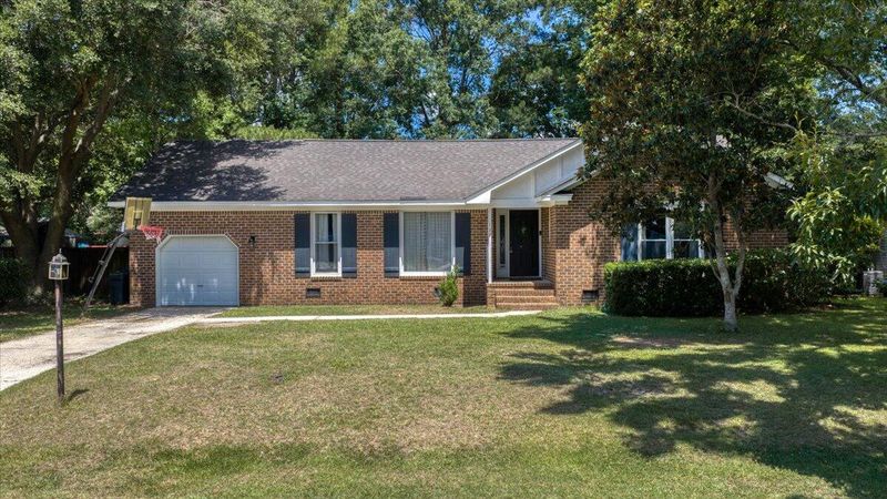 132 Mohican Cir, Summerville, SC 29483