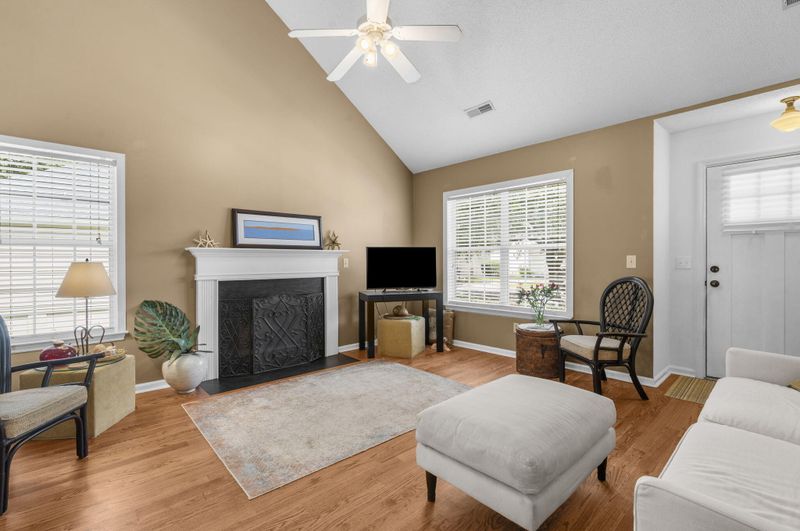 109 Sea Cotton Cir, Charleston, SC 29412