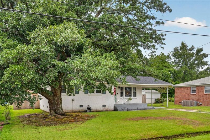 435 Jean Wells Dr, Goose Creek, SC 29445